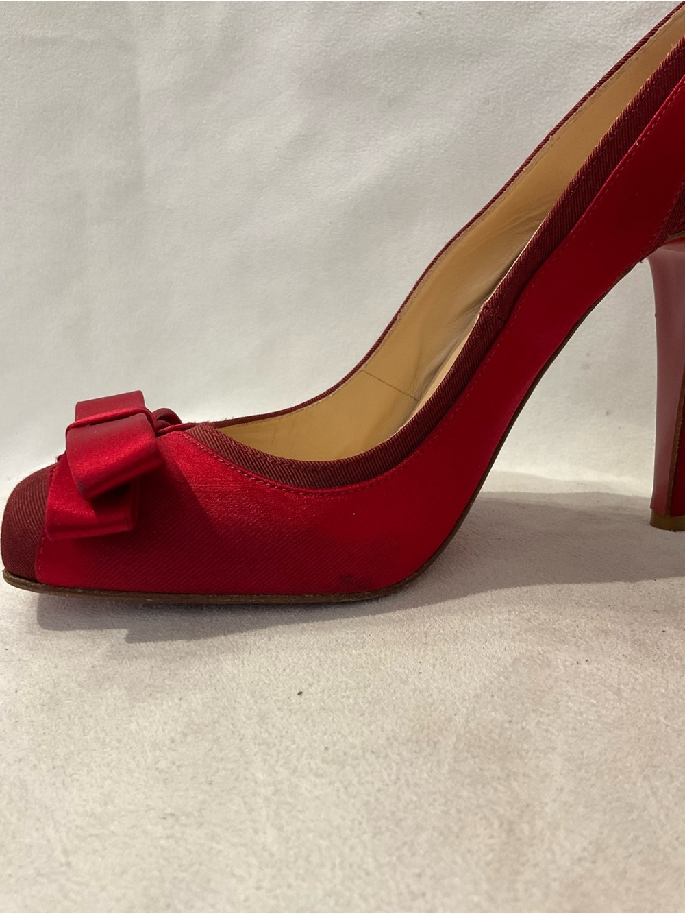 Christian Louboutin‘s Slingback - Picture 6 of 7